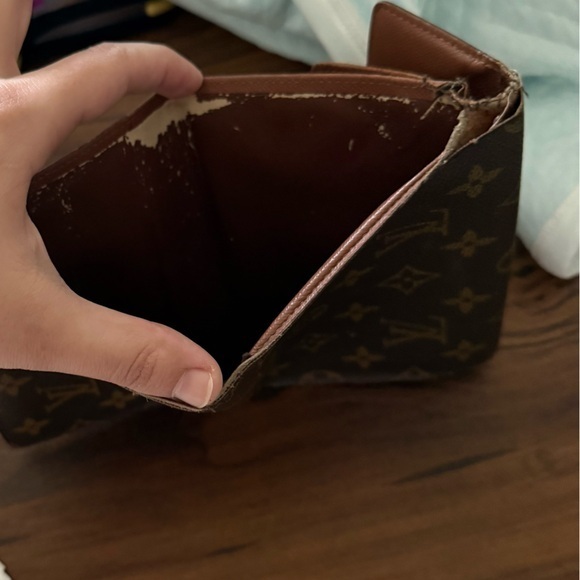 Louis Vuitton Vintage LV Brown Monogram Logo Trifold Wallet - Picture 9 of 15
